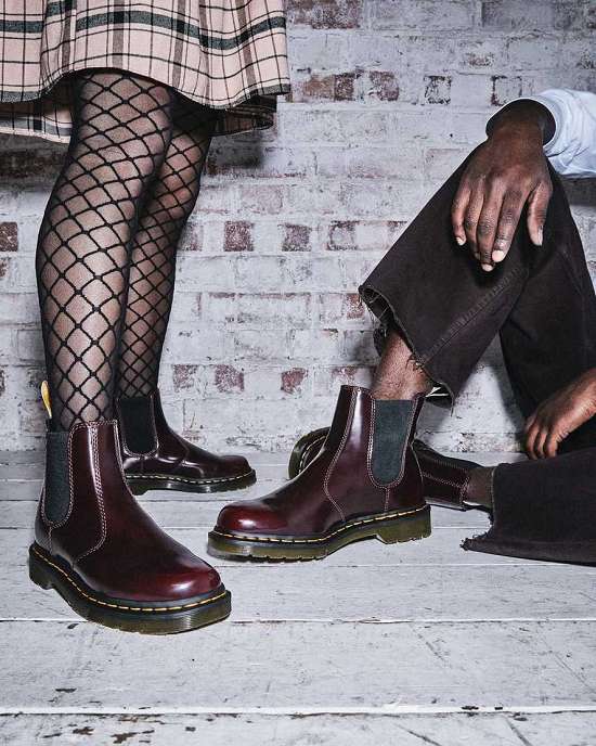 Botas Veganas Dr. Martens 2976 Mujer Vino MX-69732